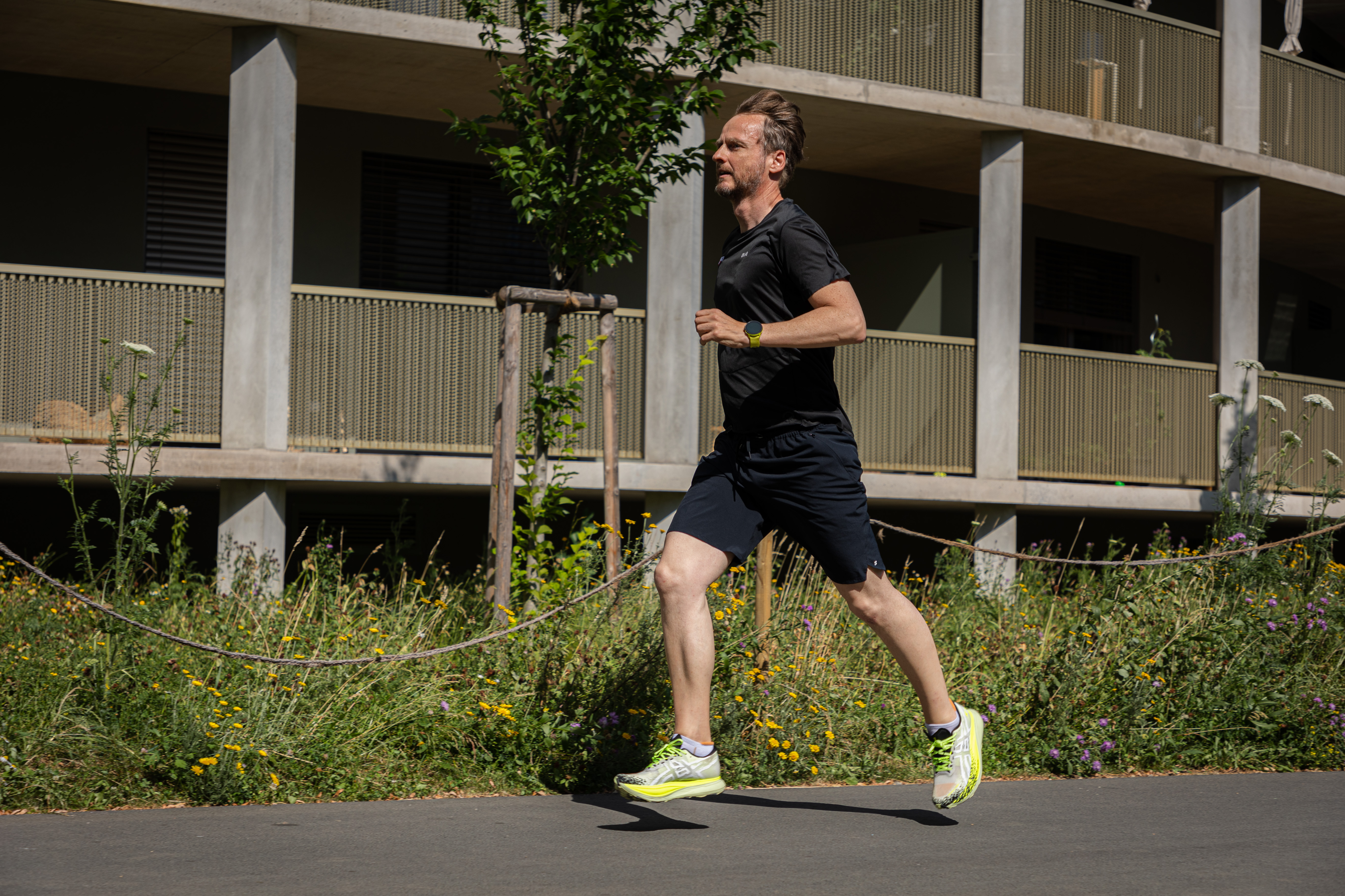 Die Suunto Run im SPORTaktiv-Test – fesch, leicht und leistungsstark