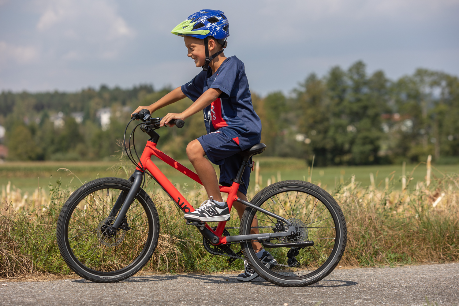 Forscher unterwegs mit dem neuen woom EXPLORE