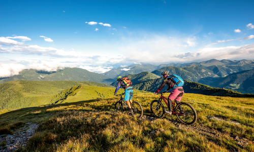 Bikeland Kärnten: Trails vom Gipfel bis zum See in Bad Kleinkirchheim © Tourismusregion / Bad Kleinkirchheim Region Marketing GmbH / Franz Gerdl Bikeland Kärnten: Trails vom Gipfel bis zum See in Bad Kleinkirchheim