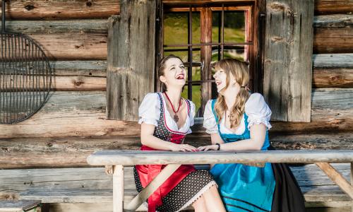 Hüttenknigge: 10 Benimmregeln für Wanderer Thumbnail