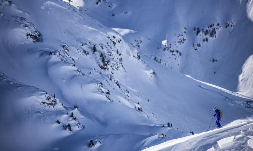 Freeride-Sicherheit © iStock / Marcin Wiklik Freeride-Sicherheit