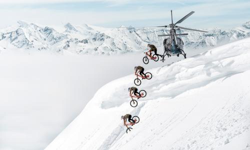 Fabio Wibmer am Bike
