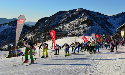 "Schlag das Ass" 2019: Die Jubiläumsausgabe am 18. und 19. Jänner garantiert Hochspannung © Fotograf / nassfeld.at "Schlag das Ass" 2019: Die Jubiläumsausgabe am 18. und 19. Jänner garantiert Hochspannung