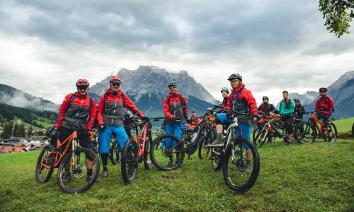 Bewusst in den Sommer: Mit den kostenlosen BIKE- und CLIMB-Camps von SAAC