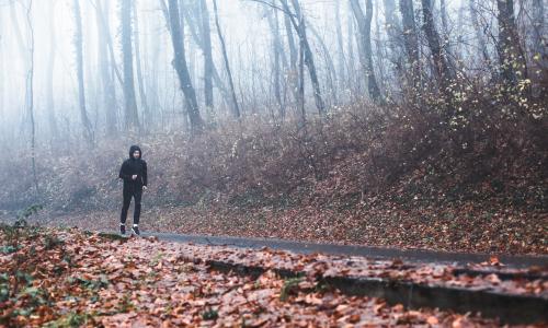 Gewitter beim Laufen: Was tun, wenn's blitzt und kracht?