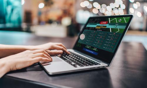 © iStock / Wpadington Als professioneller Sportwetter durchstarten – mehr als nur ein schöner Traum?