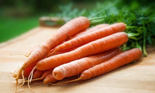 Mehr orange im Leben: 5 Gründe, warum Karotten gut für deine Gesundheit sind