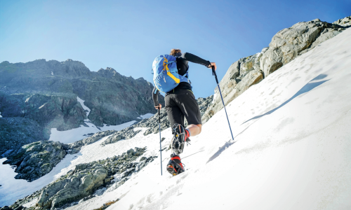 © Fotograf / Koch Alpin / Snowline Chainsen, s. Egarter, S. Zoister Aufgepasst auf den Altschnee: Worauf man bei Berg- und Skitouren jetzt achten muss