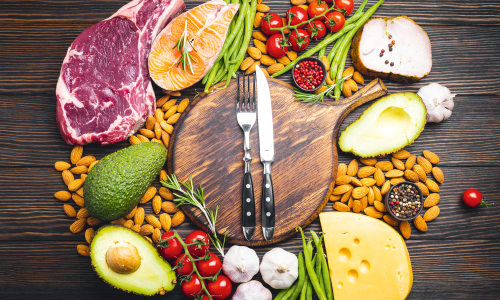 © iStock / thesomegirl Macht Low Carb schneller? Was dran ist am größten Food-Trend des Jahrtausends