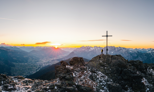 Herbstliches Genusswandern: Wie man den Herbst am besten erwandert und was es zur Sicherheit braucht