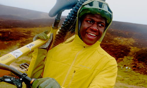 © Hersteller / Endura No matter the weather: Die richtige Bekleidung, um auch bei eisigen Temperaturen zu radeln