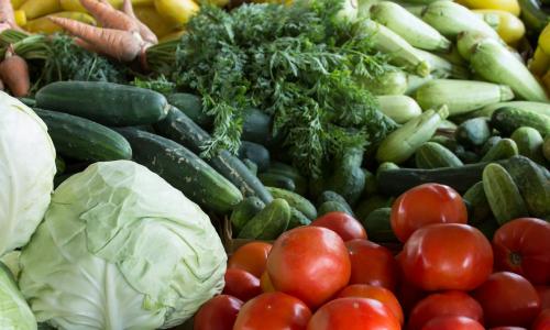 © Pexels / Mark Stebnicki Muskelaufbau mit Pflanzenkraft: So optimierst du deinen veganen Ernährungsplan