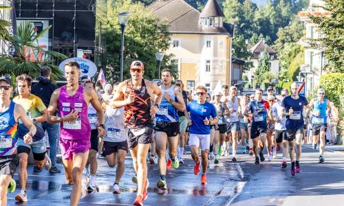 © © Mjk / kaerntenlaeuft Kärnten Läuft 2025: 8.000 Teilnehmer:innen rockten den Wörthersee!