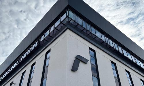 Reusch eröffnet neuen Sitz in Vignate