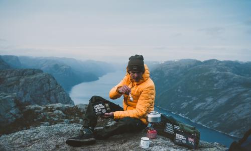 © © Tactical Foodpack Warme Tourenküche: Warmes Essen für Selbstversorger – ein Blick auf Outdoor-Food