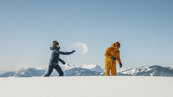 Die 5 unausgesprochenen Gesetze des perfekten Familien-Skiurlaubs