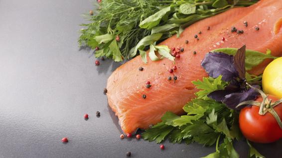 Bauchgeflüster: Lachs / iStock