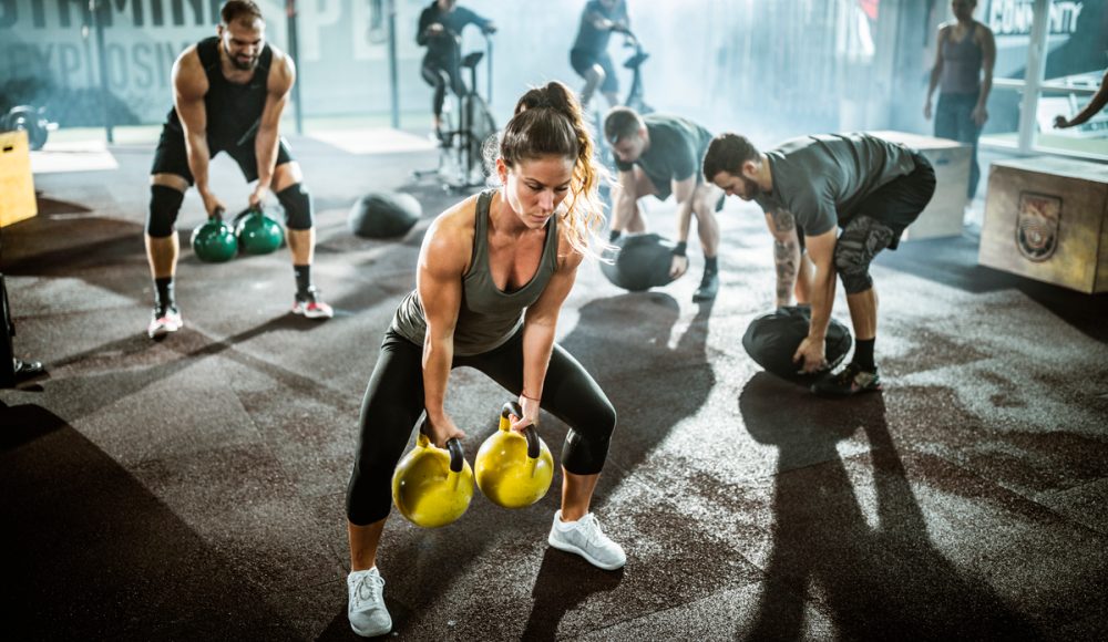 Maschinen, Hanteln & Co.: Krafttrainings-Methoden im Vergleich