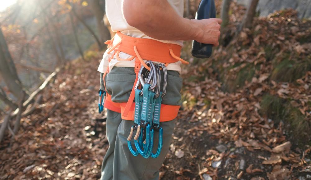 Die sitzt! Schnitte, Materialien, Einsatzbereiche: So findet man seine Outdoorhose