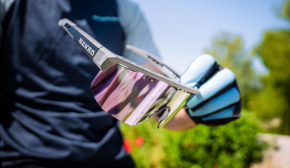 Die SHYFT – erste individuell 3D-gedruckte Sportbrille hergestellt von NAKED Optics in Österreich