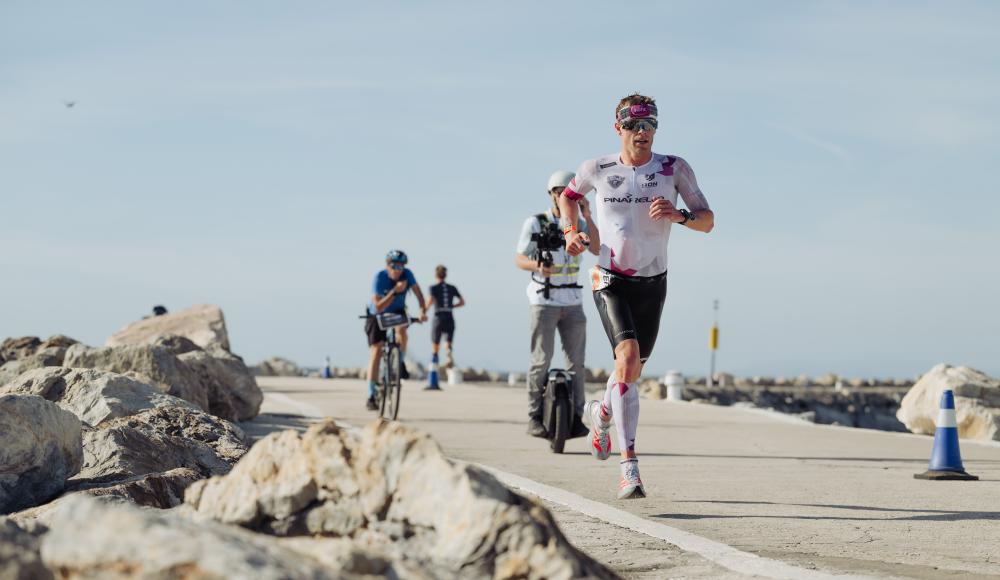 „Ich bin hungrig ...“ Ironman-Weltmeister Casper Stornes gibt Einblick in seine Trainingswelt
