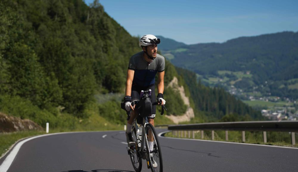 Ab Dienstag geht’s quer durchs Land: RACE ACROSS AUSTRIA fordert 400 Ultraradsportler:innen